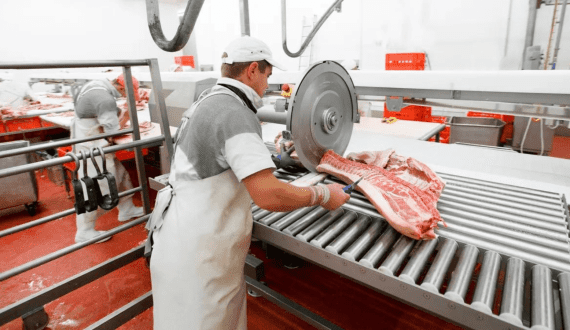 Thumbnail for Nestlé to separate water and premium drinks businesses, announces US$2.8B cost-cutting drive