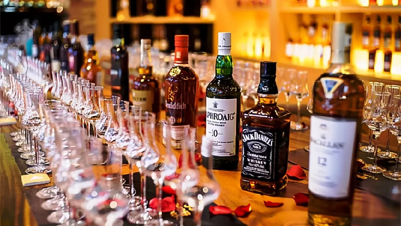 Thumbnail for Hong Kong slashes spirits tax to boost trade, tourism 