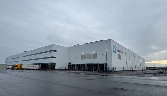 Thumbnail for MSC introduces remote tracking system for refrigerated containers