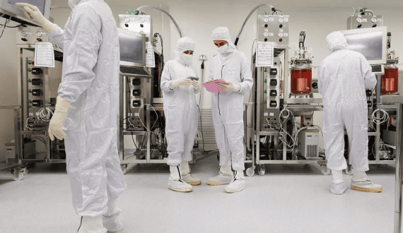 Thumbnail for Fraser and Neave reports 18.8% surge in Q1 net profit to US$38.5M 