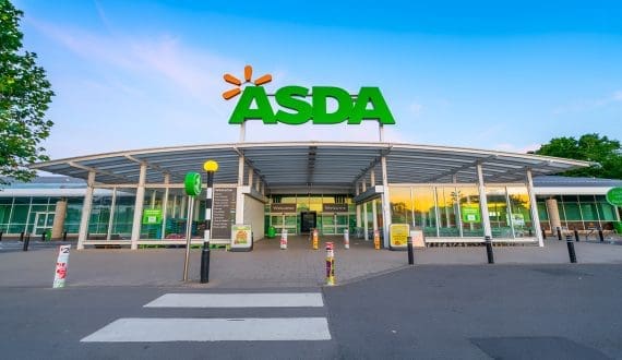 Thumbnail for Oreo launches chocolate covered sweet and savoury pretzel flavour