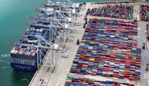 Thumbnail for Namibia, Botswana, Mozambique restrict South African farm exports, testing SACU free trade principles